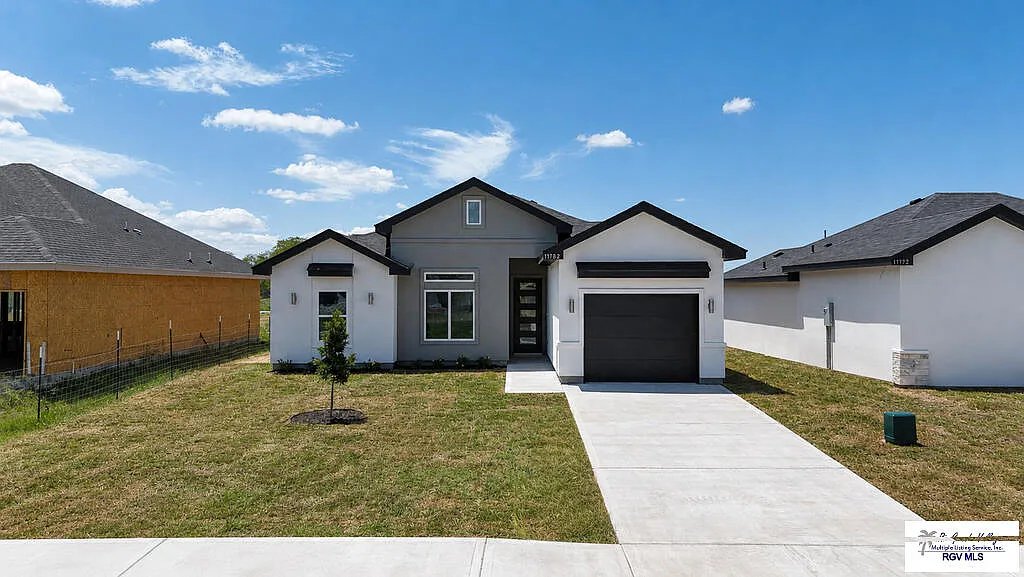 17982 Redwood Street, Combes · Hidden Woods