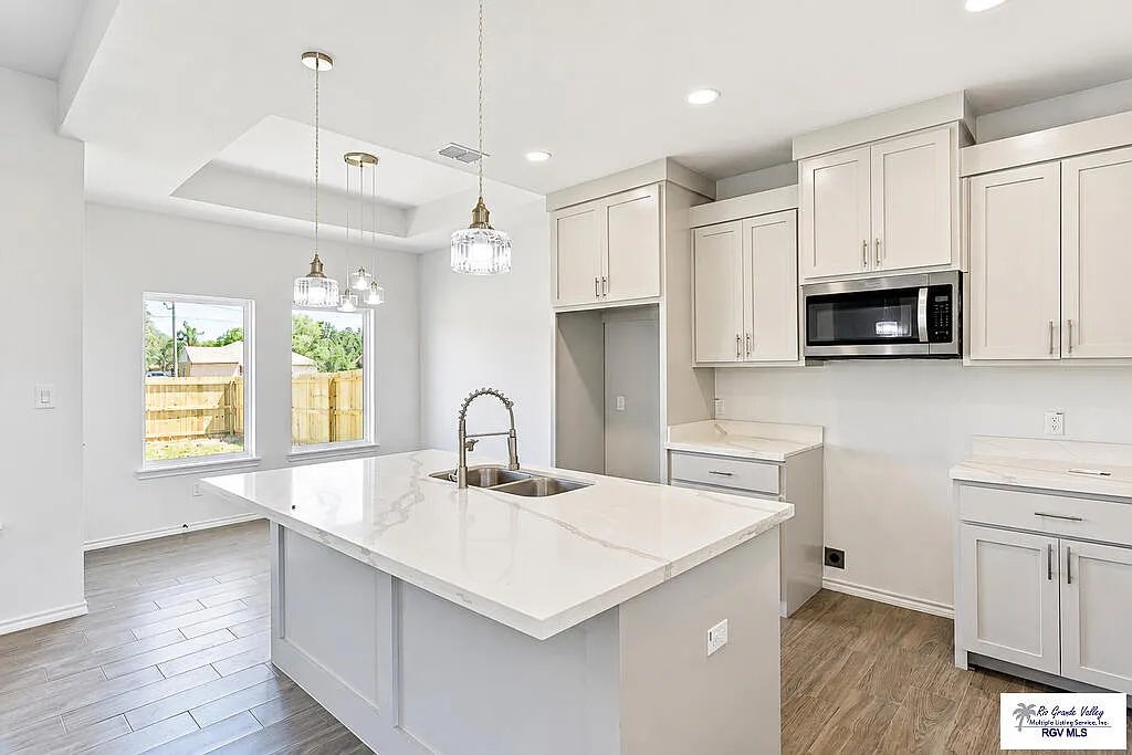17983 Spruce Street · 2