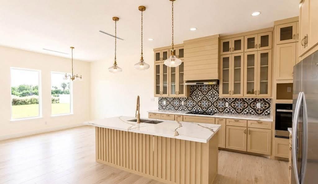 1313 Thacker Ln · 2