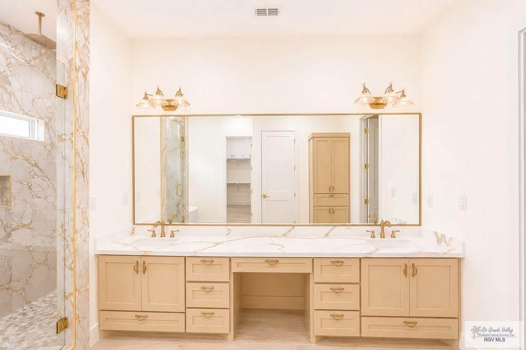 1313 Thacker Ln · 6
