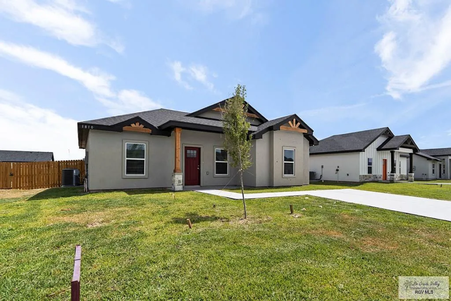 Zarate Home Designs